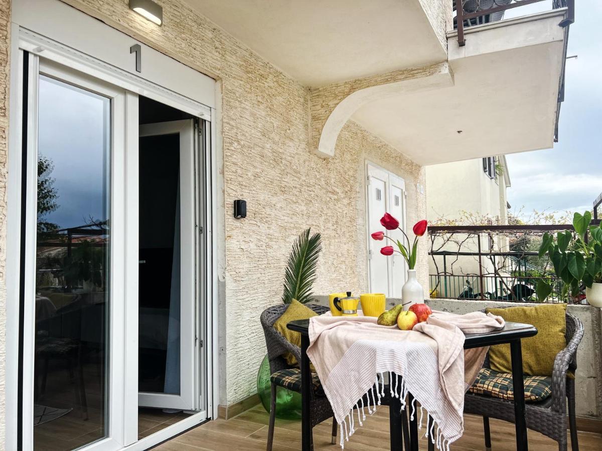 Apartments Valerian Novigrad Istria エクステリア 写真